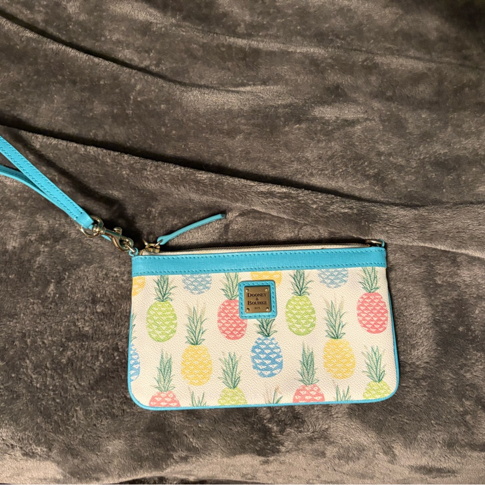 NWOT - Dooney & Bourke Multicolor Pineapple Wristlet
